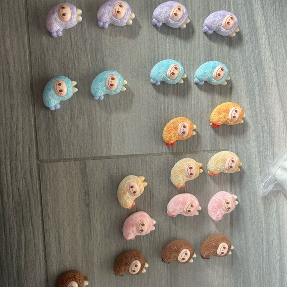 Miniature bundle - Picture 15 of 16